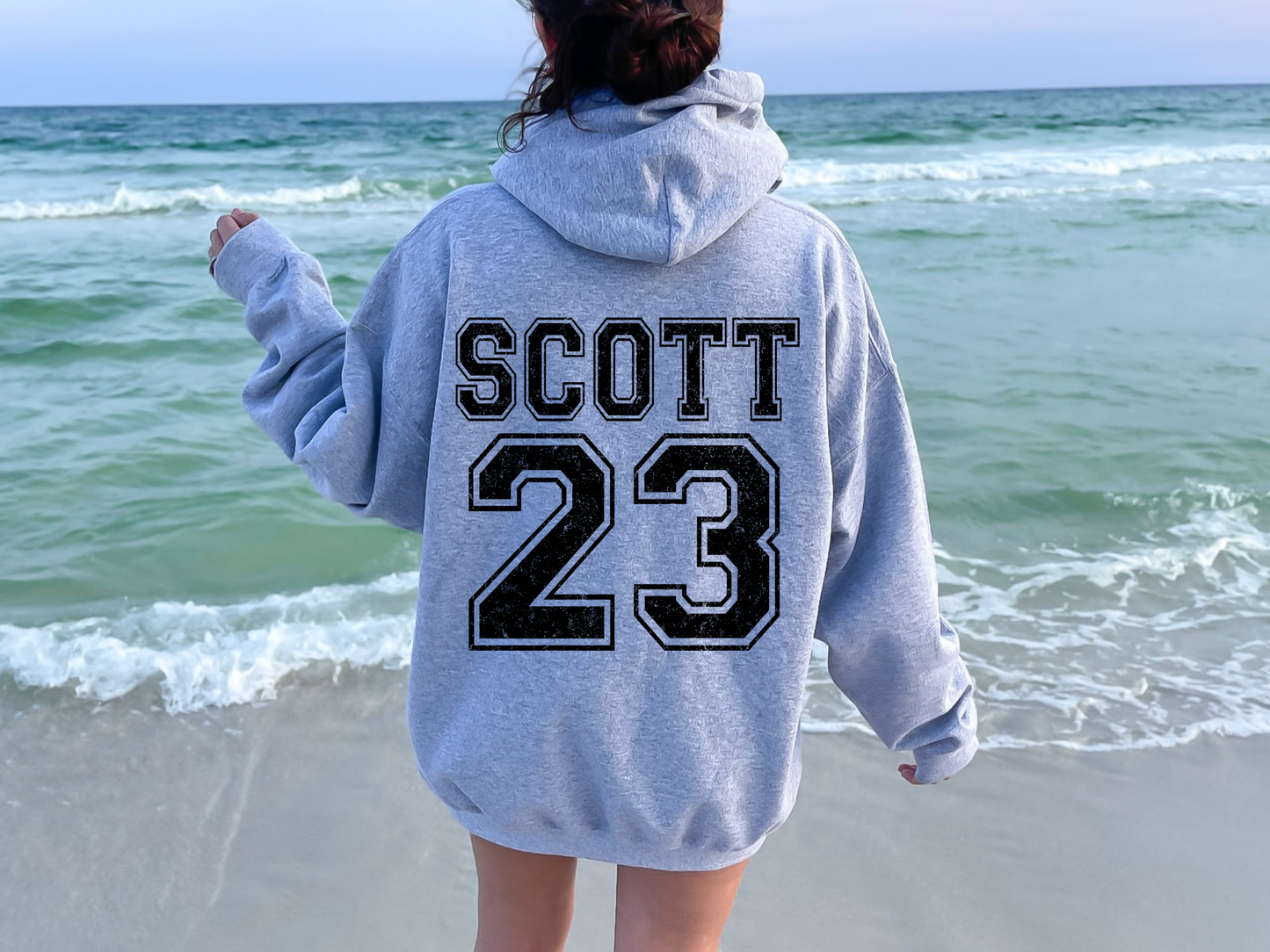 $3011 Scott 23 (one tree hill)