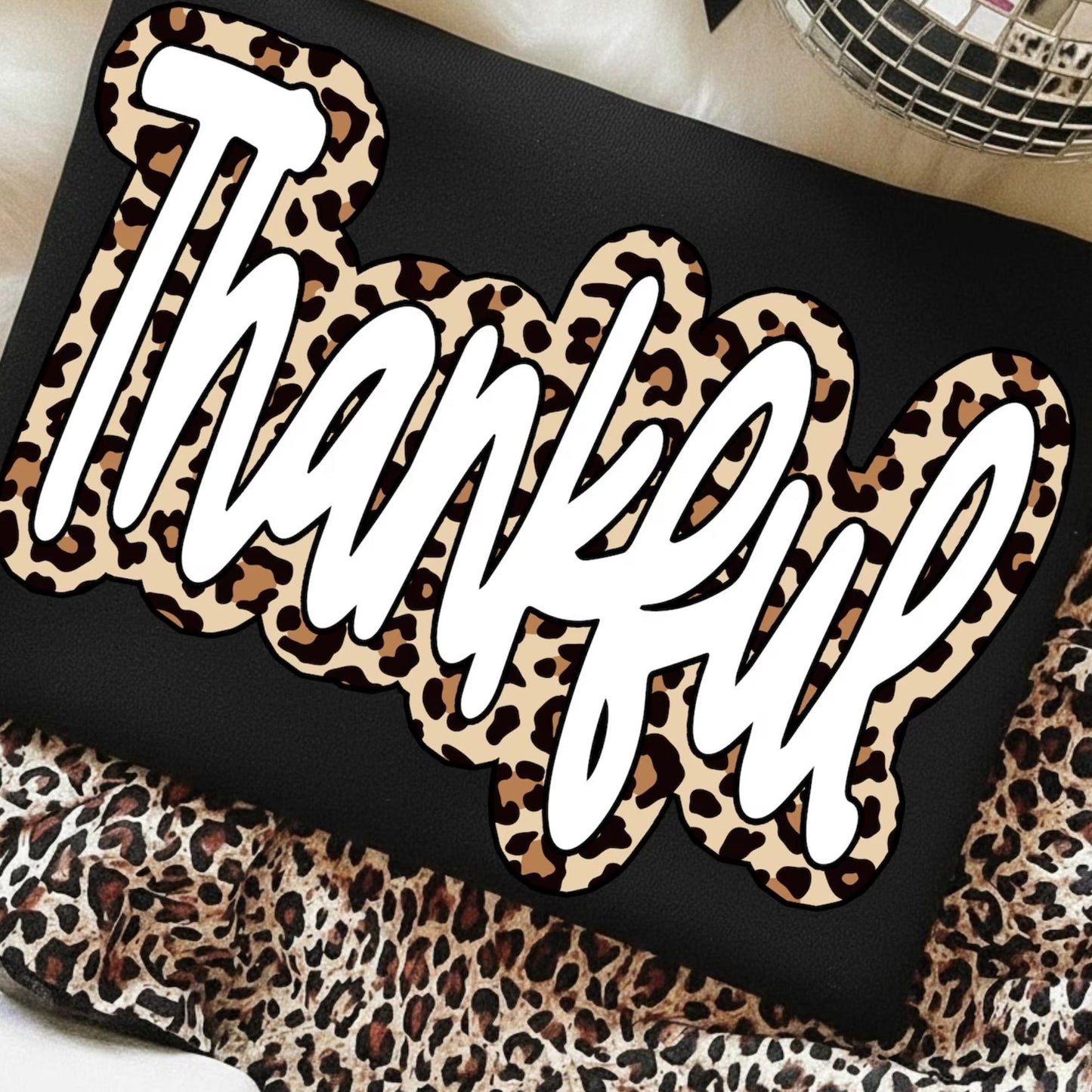 #4112  Leopard Print Leopard