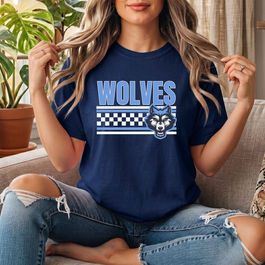 #4360 CHECKERED WOLVES